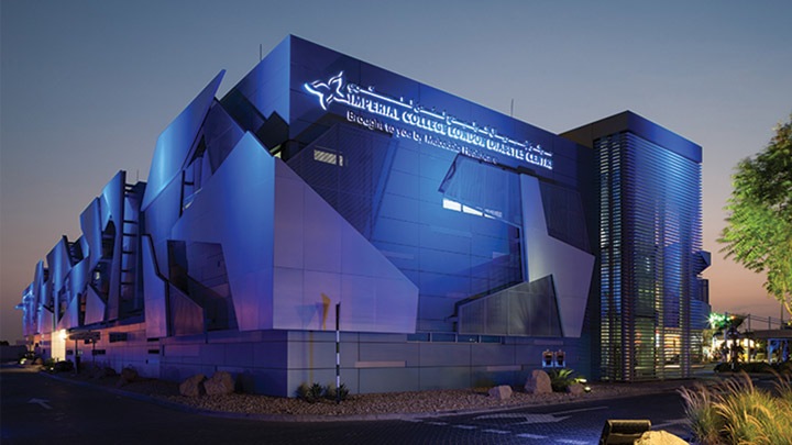 Lighting for facades